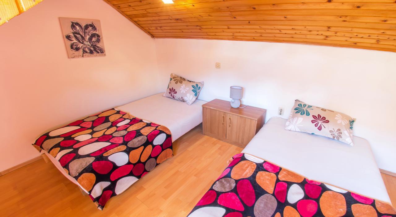 Apartment Tiger Lily Mostar Buitenkant foto