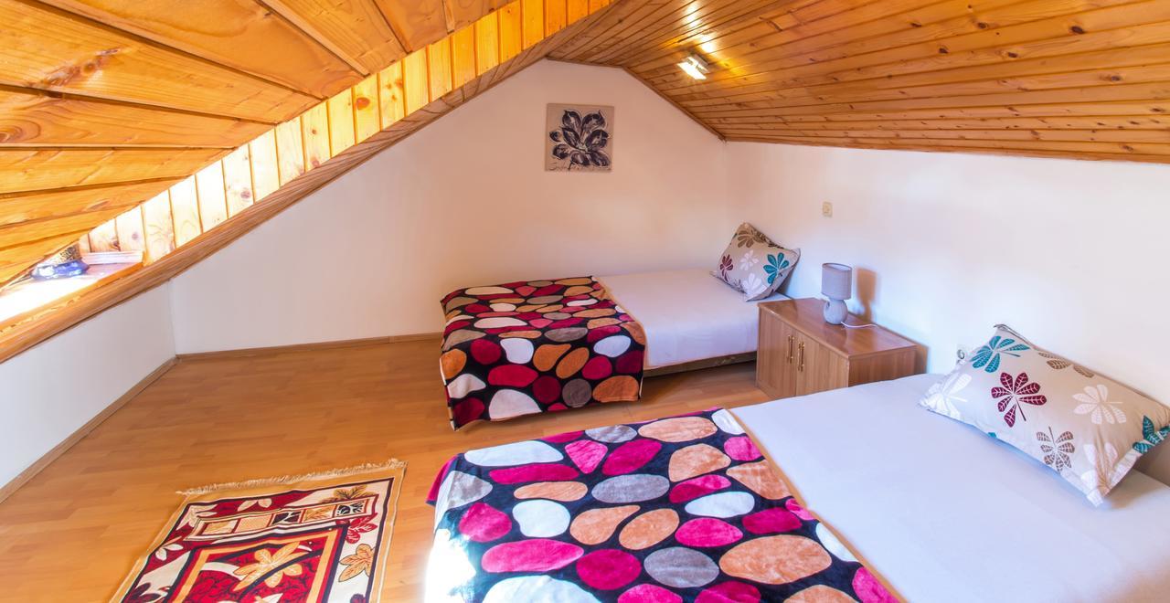 Apartment Tiger Lily Mostar Buitenkant foto